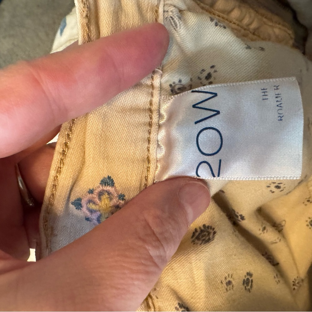 Pilcro Beige Patterned Cropped Pants 20W - Picture 4 of 4